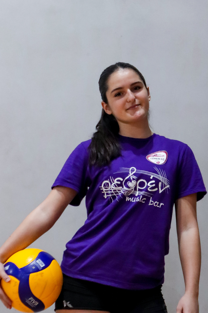 Νεφέλη Ντιντιού